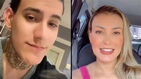 Son of OnlyFans star who films his moms content reveals the。